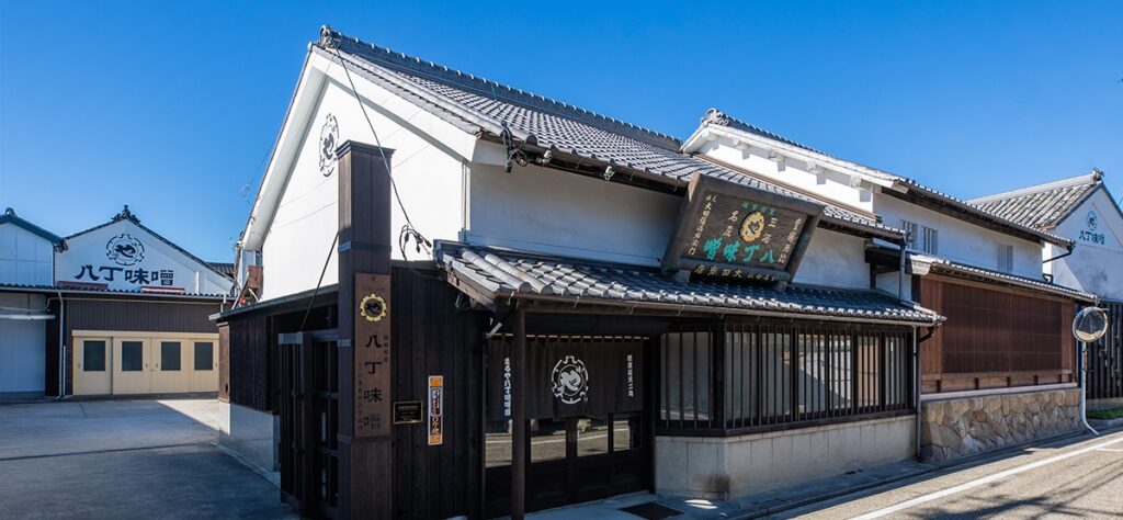 太平洋フェリーで行く 蒲郡みかん狩りと紅葉の岡崎城 ※みかん1kgお持ち帰り付き!