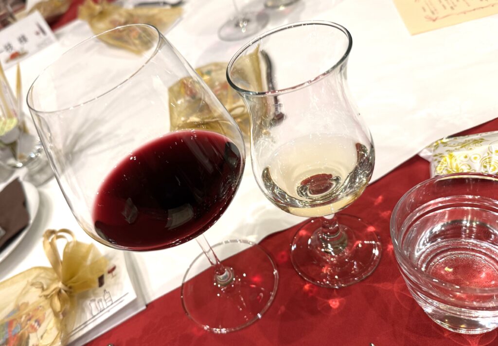 クリスマスin小樽バイン・小樽浮世絵美術館・小樽天狗山夜景とディナーを楽しむ