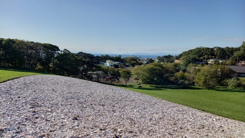 有珠善光寺の桜と縄文北黄金貝塚