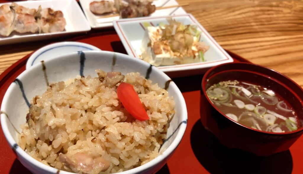 特別限定企画　　アスパラガスの収穫体験と美唄焼き鳥の名店「たつみ」でランチ